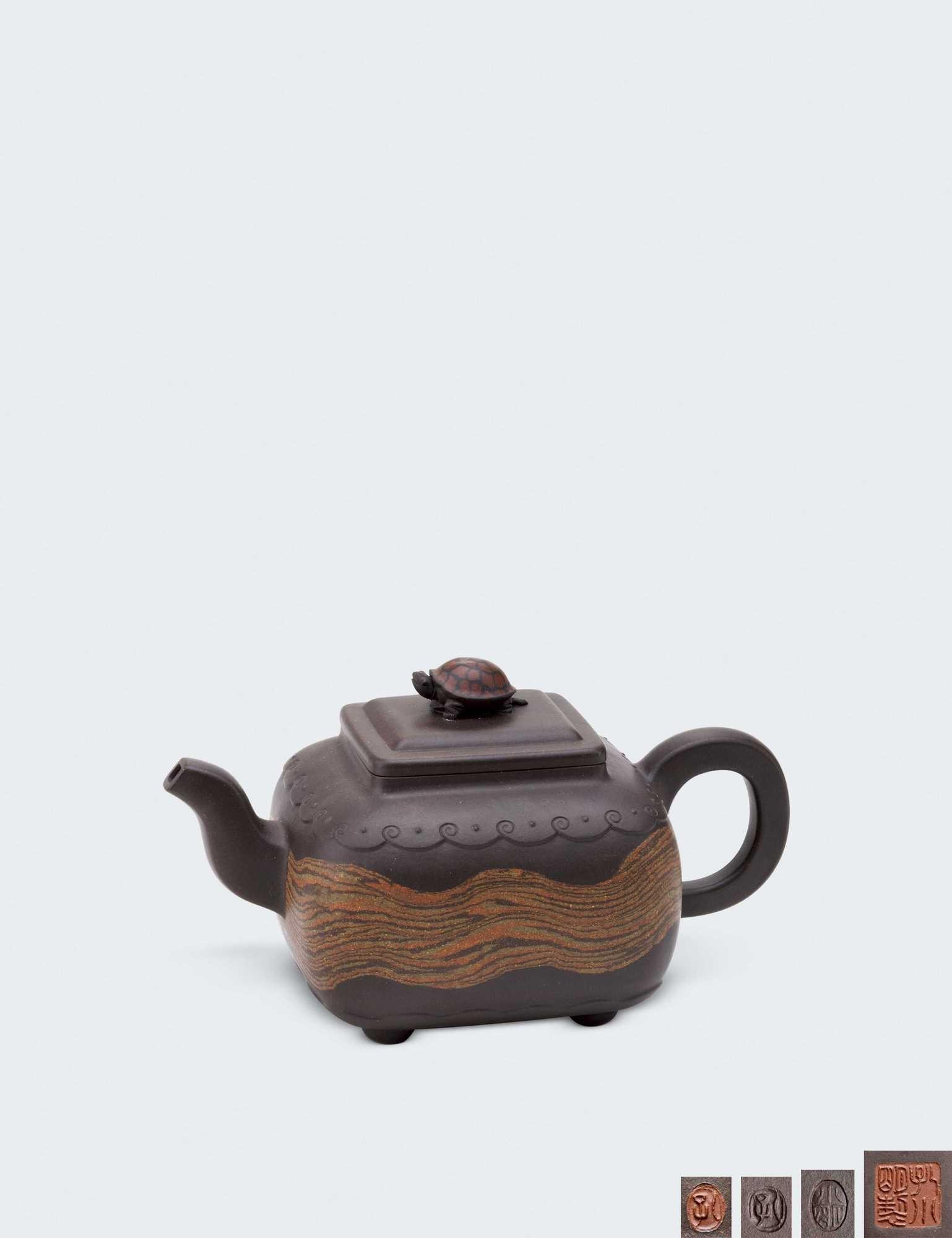 当代 孔小明制金龟出水壶