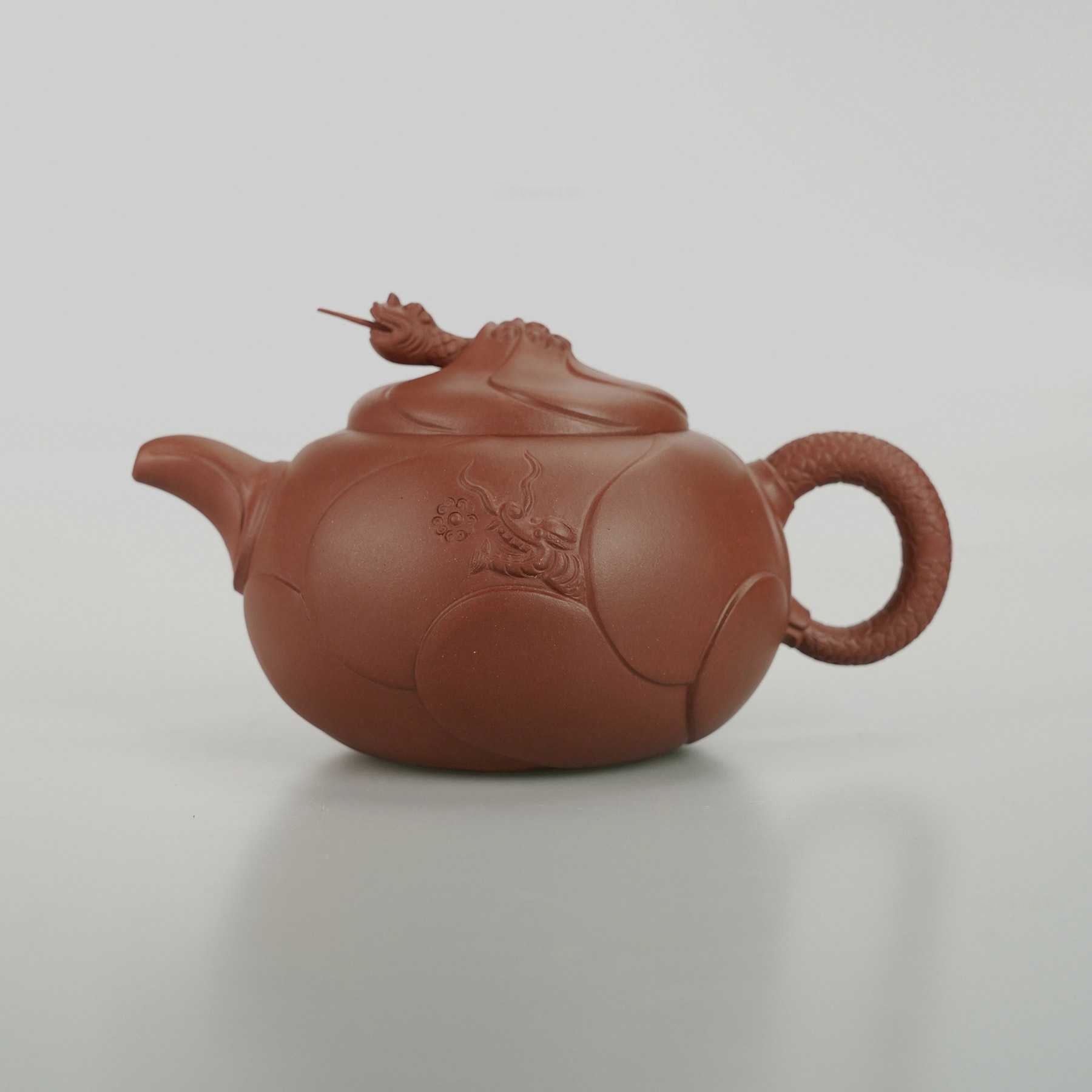 范卓群 当代 鱼化龙